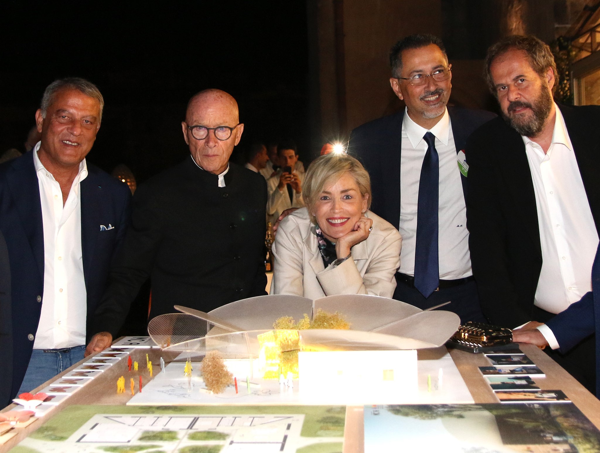 Nicola Benedetto, Pasquale Natuzzi, Sharon Stone, Marcello Pittella and Mario Cucinella present the project of the residence for Peace